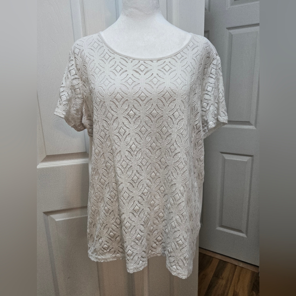 Market & Spruce White Lace/crochet  Top, size XL